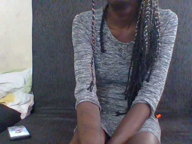 LunaAdut live cam on BongaCams