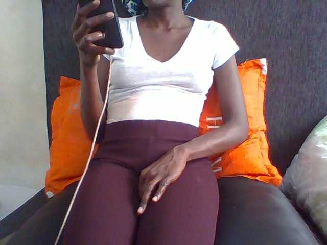 LunaAdut live cam on BongaCams
