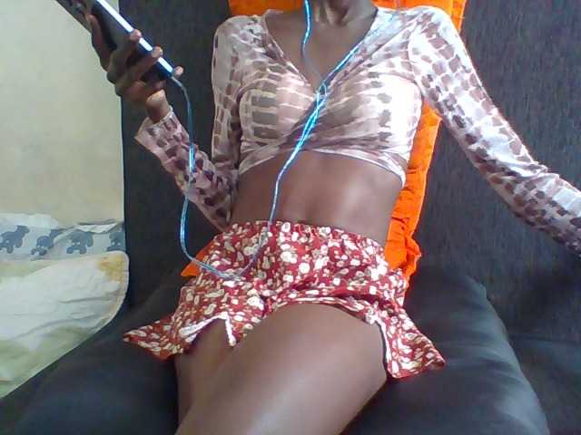 LunaAdut live cam on BongaCams