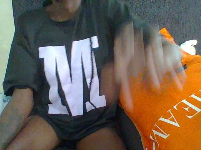LunaAdut live cam on BongaCams