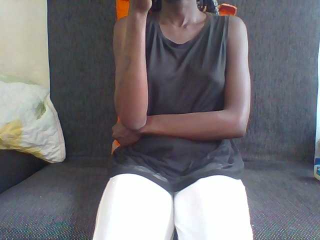 LunaAdut live cam on BongaCams