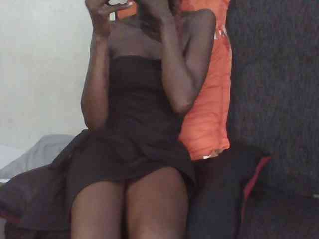 Sky_Sophia webcam