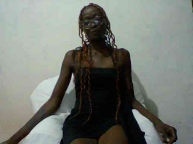 Sky_Sophia webcam