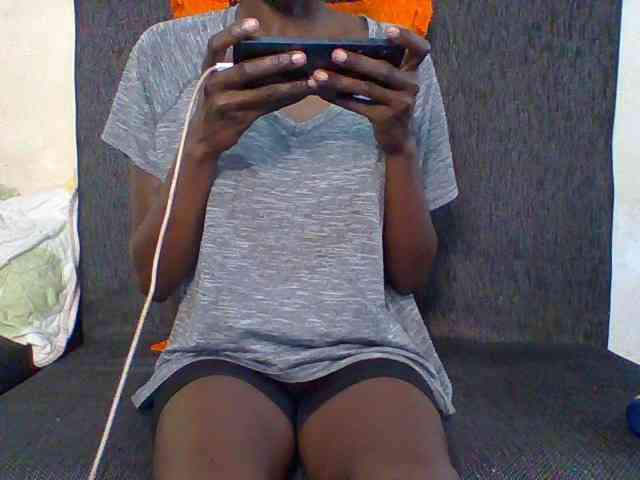 Sky_Sophia webcam