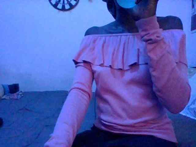 Modèle: Sky_Sophia
