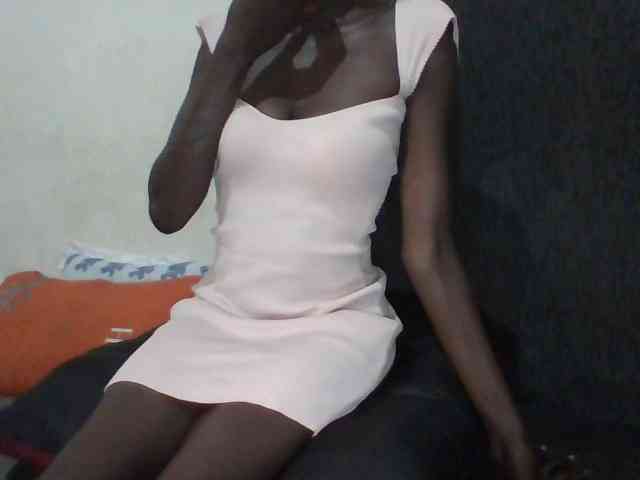 Sky_Sophia webcam
