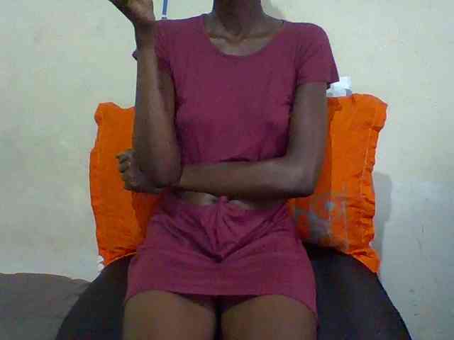 Sky_Sophia webcam