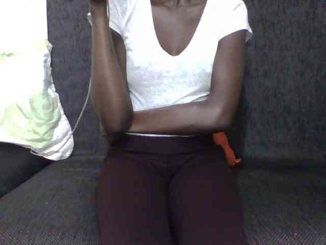 Sky_Sophia webcam