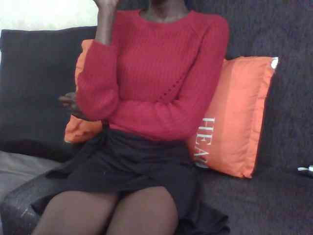 Sky_Sophia webcam