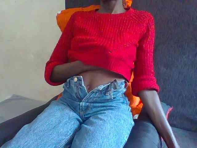 Sky_Sophia webcam