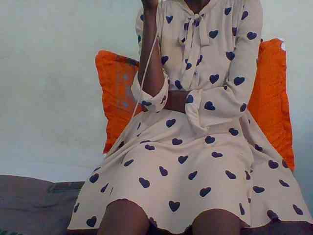 Sky_Sophia webcam