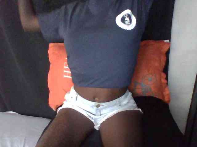 Sky_Sophia webcam