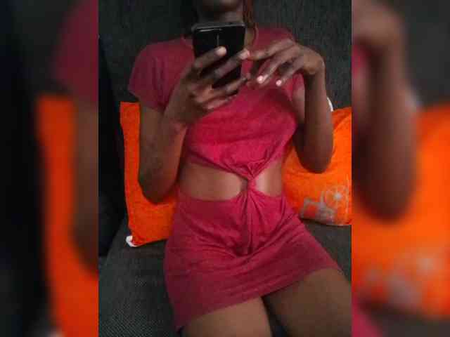 Sky_Sophia webcam