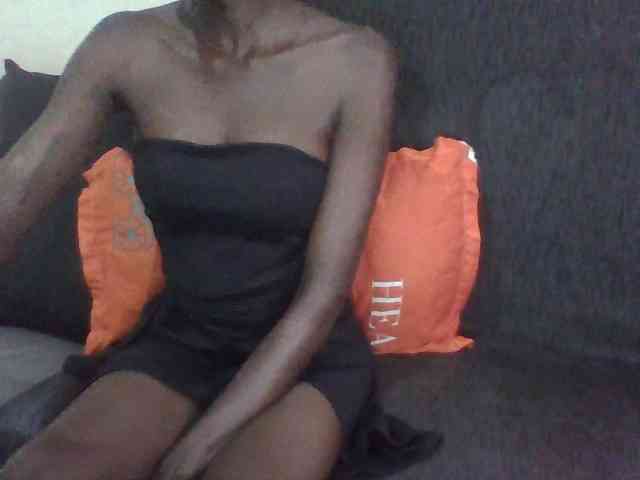 Sky_Sophia webcam