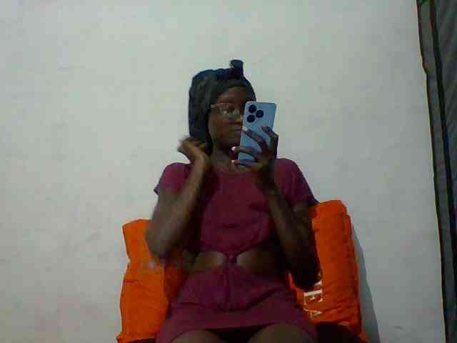 Sky_Sophia webcam