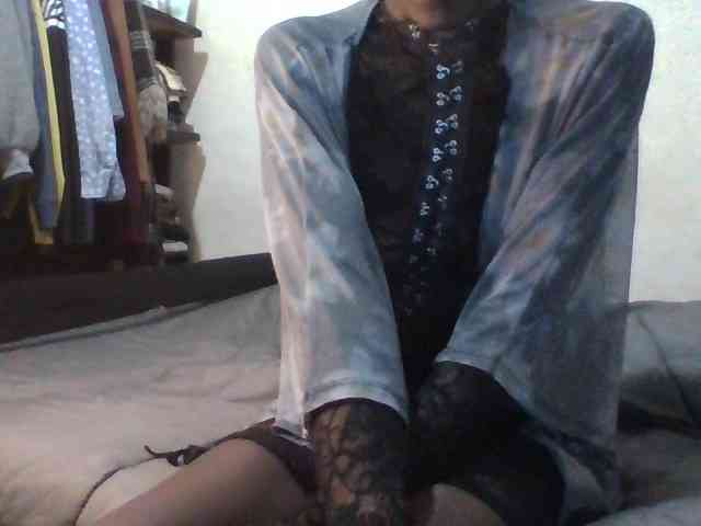 Sky_Sophia webcam