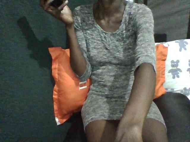 Sky_Sophia webcam