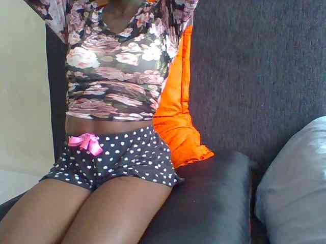 Sky_Sophia webcam