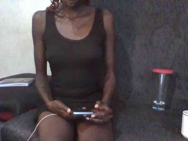Sky_Sophia webcam