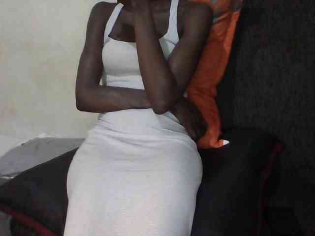 Sky_Sophia webcam
