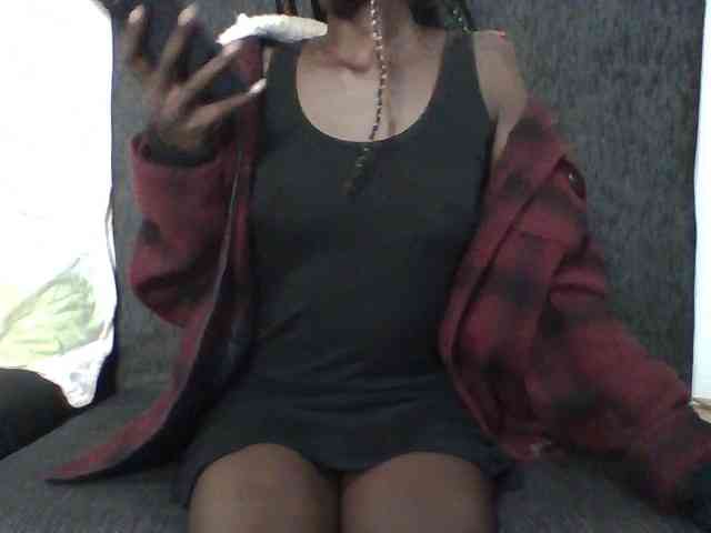 Sky_Sophia webcam
