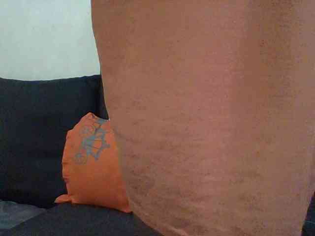 Sky_Sophia webcam