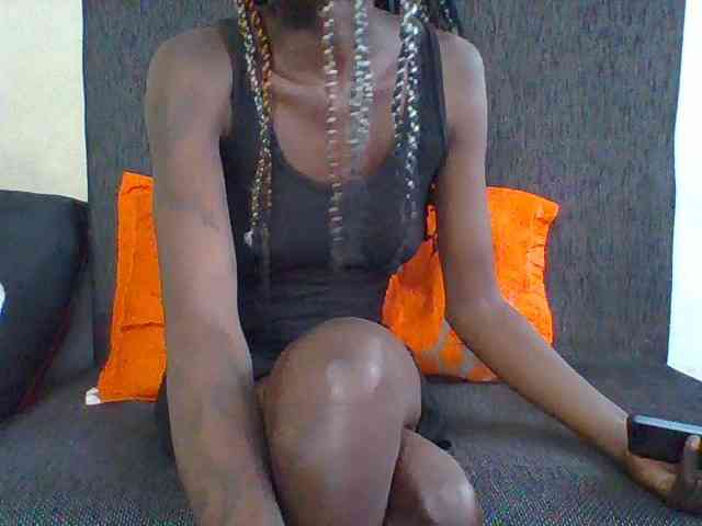 Sky_Sophia webcam