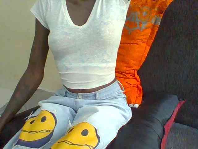 Sky_Sophia webcam