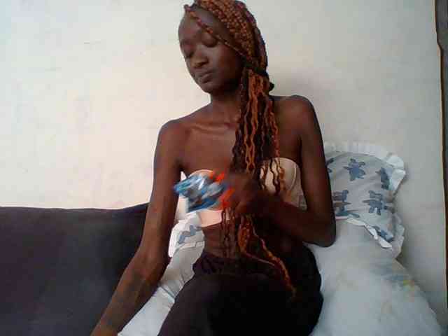 Sky_Sophia webcam
