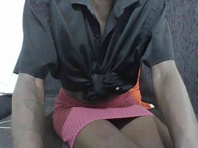 Sky_Sophia webcam