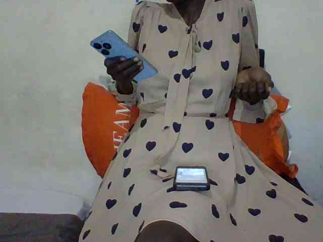 Sky_Sophia webcam