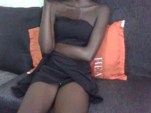 Sky_Sophia webcam