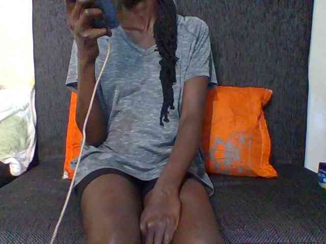 Sky_Sophia webcam