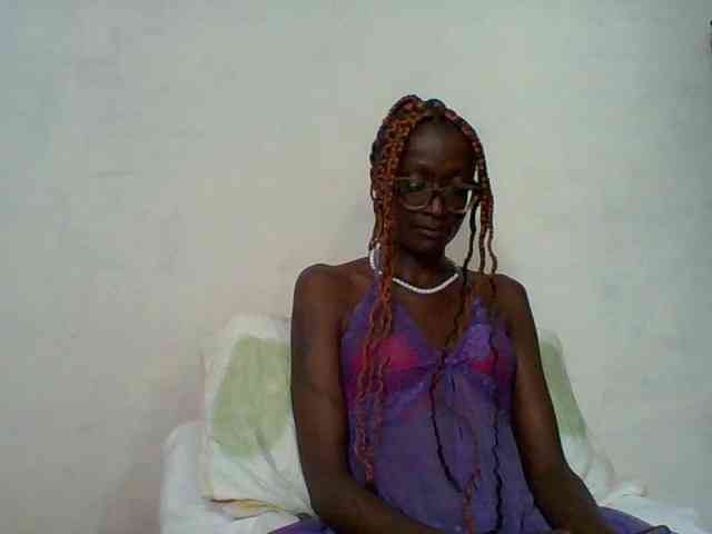 Sky_Sophia webcam