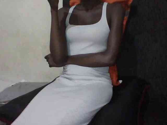 Sky_Sophia webcam