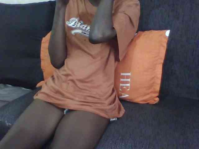 Sky_Sophia webcam
