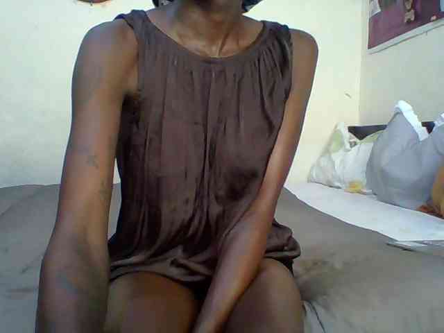 Modèle: Sky_Sophia