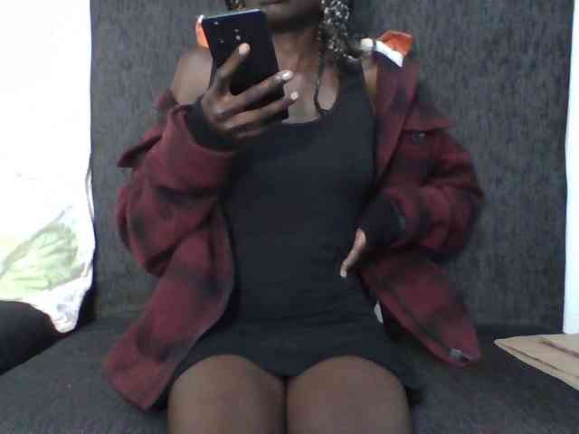 Sky_Sophia webcam