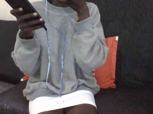 Sky_Sophia webcam