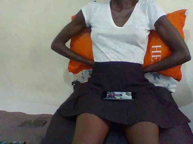 Sky_Sophia webcam