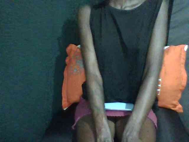 Sky_Sophia webcam