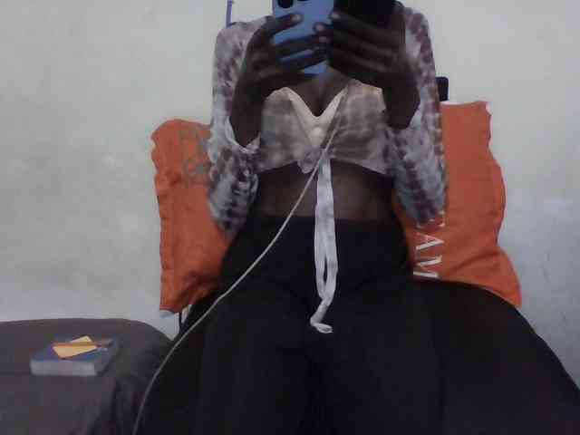 Sky_Sophia webcam