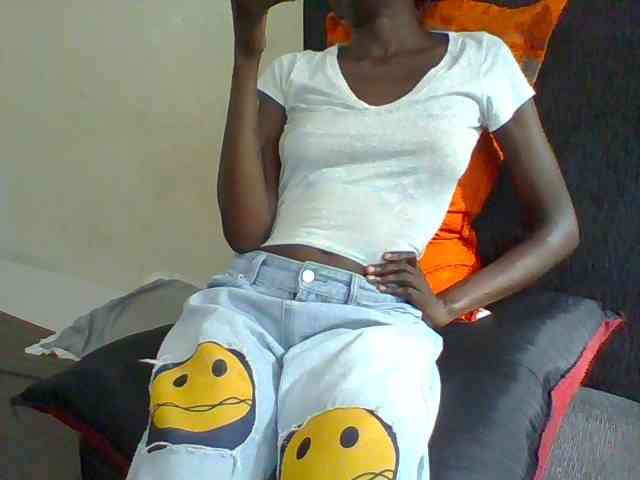 Sky_Sophia webcam