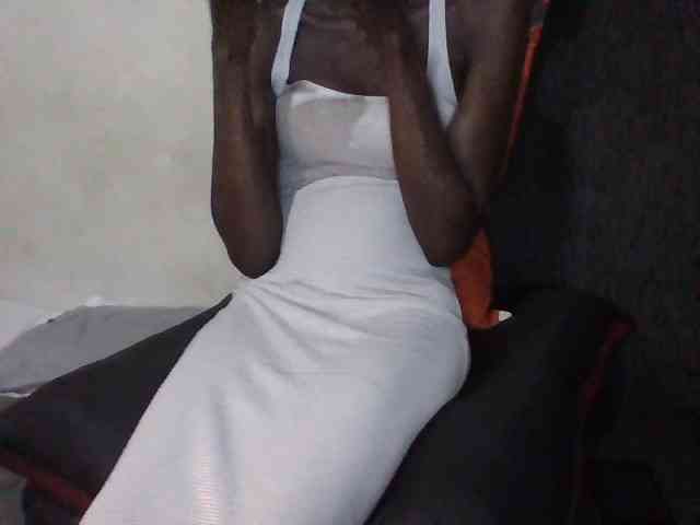 Sky_Sophia webcam
