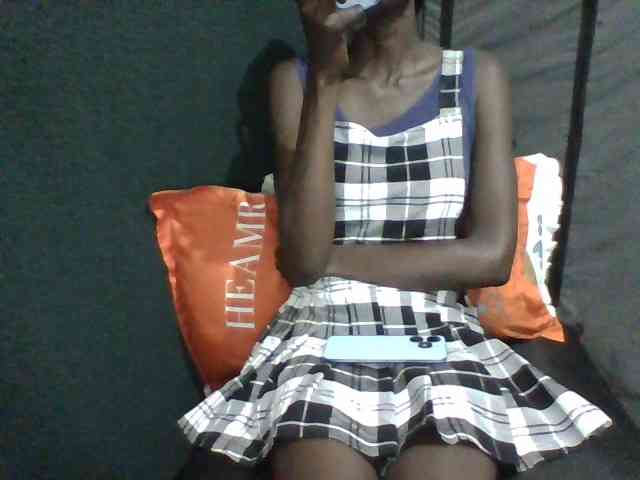 Sky_Sophia webcam