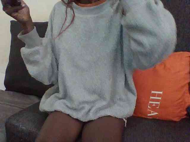 Sky_Sophia webcam