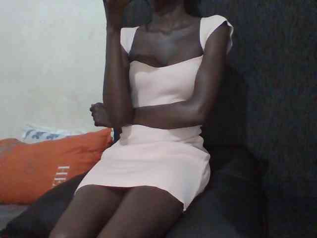 Sky_Sophia webcam