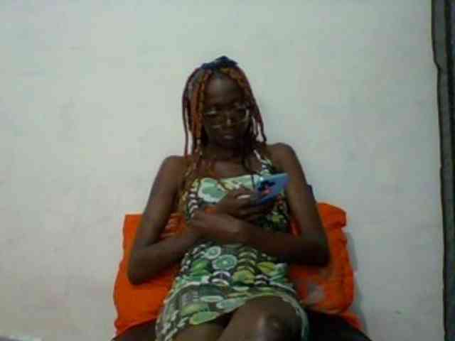Sky_Sophia webcam