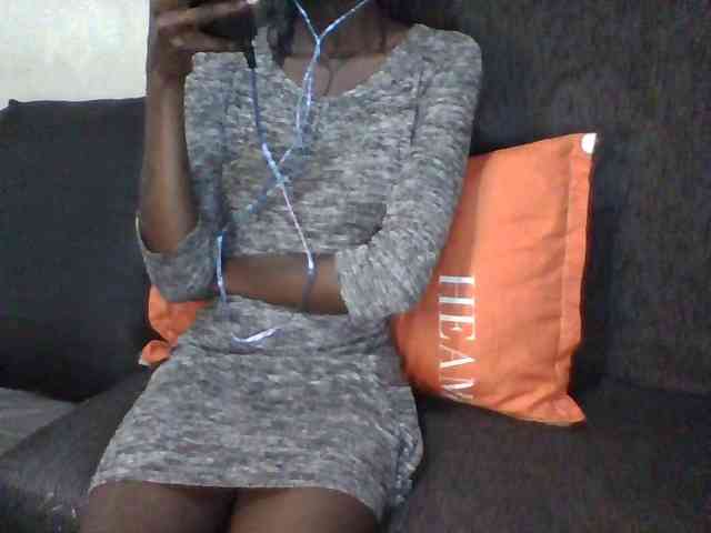 Sky_Sophia webcam