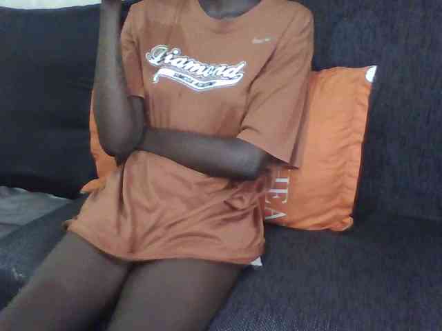 Sky_Sophia webcam